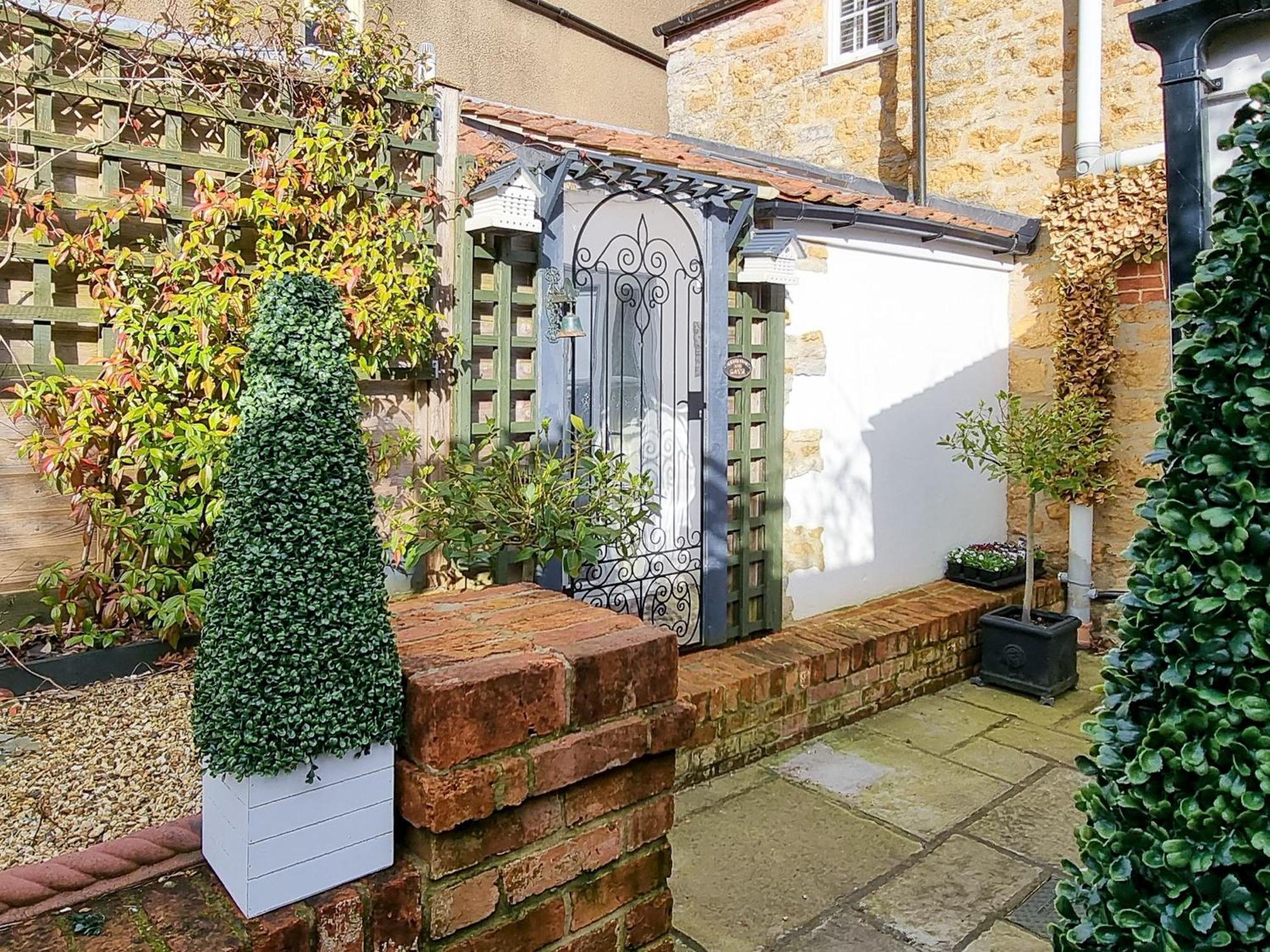 Plum Cottage Castle Cary Exterior photo